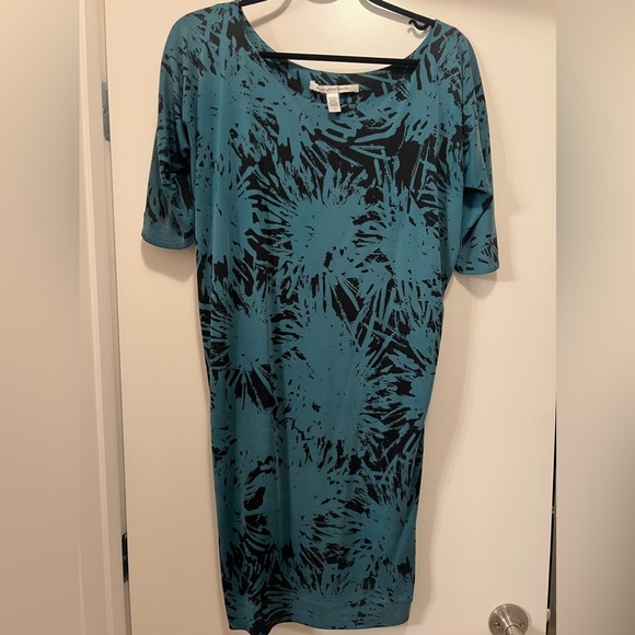 Black and Teal Diane Von Furstenberg Cocktail Dress - Picture 1 of 4